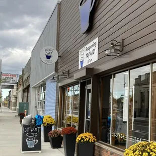 After being closed during the pandemic, Detroit Sip reopened on October 14, 2020.