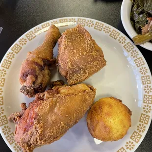 Fried chicken dinner