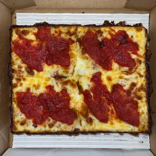 Small Detroit style pizza pepperoni
