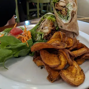 Bacon Ranch Tofu Wrap with yam chips (9/10)