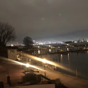 View of belle isle bridge and downtown Detroit
