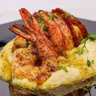 shrimp and mashed potatoes