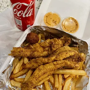 3 pc fish, fries, &amp; drink daily special