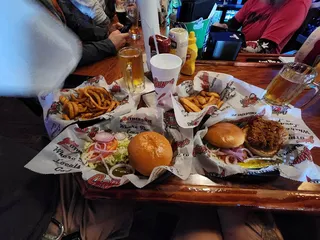  Johnny's Fillin' Station