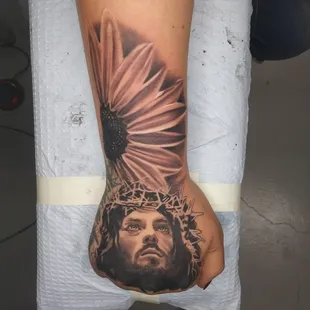 Deviant Tattoo Studio
