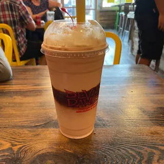 CHOCOLATE STRAWBERRY SHAKE