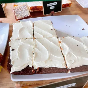 One of the better carrot cakes I had in recent memory. Got this for hubby but I took a bite (or 2).