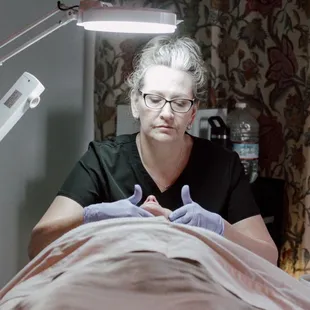 Let me take care of you! Skincare. Personalized.