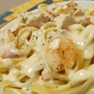 Fettuccine Alfredo