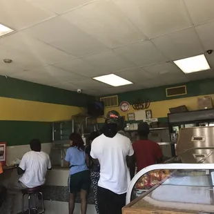 12:05 pm Thursday 6/22. Small, unassuming but absolutely amazing restaurant with great food and a mellow vibe!Just s of the Belt