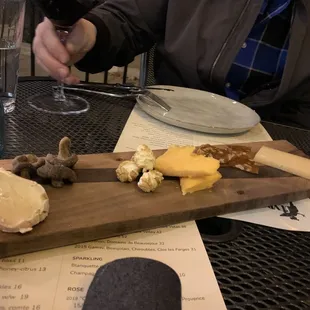 Cheese Mongers Selection 4.7567 stars!