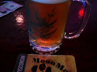 Monica's on Astor