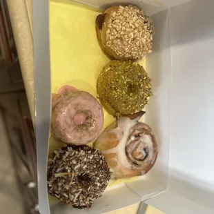 food, dough desserts, donuts