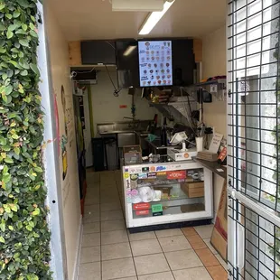 Small shop order and go