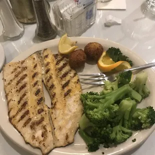 grilled seafood, grilled fish, fish, seafood, food