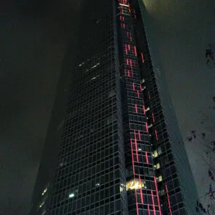 looks like Blade Runner