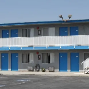 Devonshire Inn Motel