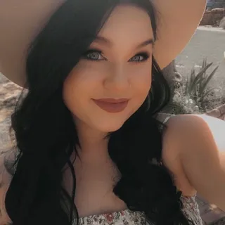 Cici B.