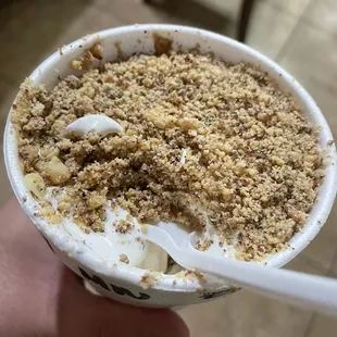 Large Sundae: Maple Nut &amp; English Toffee with Marshmallow Fluff and Almonds