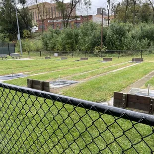 horseshoe pits