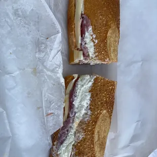 Dew's Deli