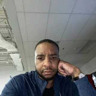 Ali T.