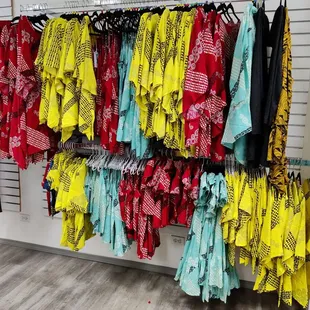 Tops and children&apos;s clothes