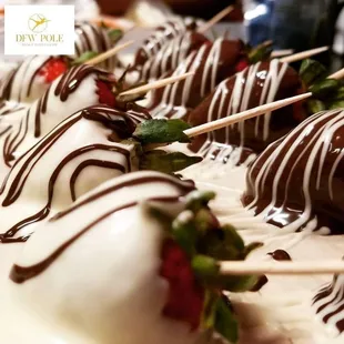 Chocolate covered strawberries included in Ultimate pole Party Packages!

Www.dfwpoledanceparties.com