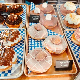 Vanilla Glaze Doughnut