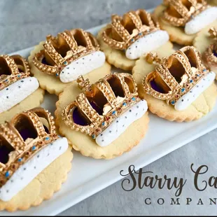 Crown cookie