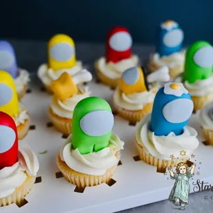 Among us cupcakes