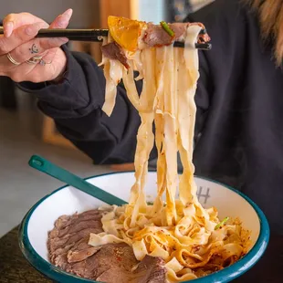 ramen and noodles, food