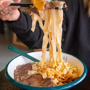 noodle dish, noodles, ramen, noodle soup, food, ramen and noodles