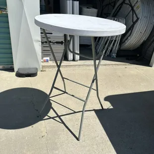 Plastic bar table