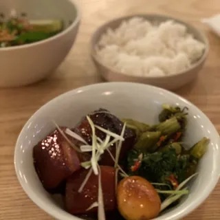 Banh Mi Thit Heo Quay - Pork Belly