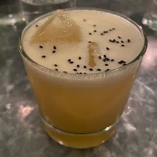 Passionate From 6-Ft Away Cocktail 16-oz