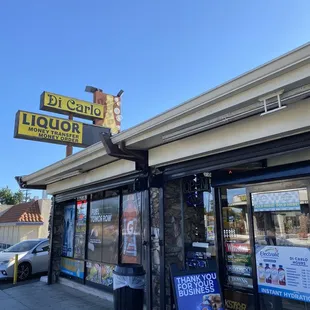 Di Carlo Liquor