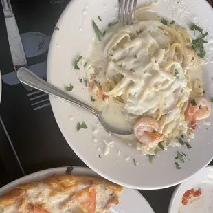 Shrimp Alfredo