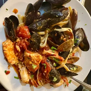 Fettuccine Frutti Di Mare