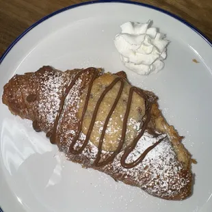 Cookie croissant