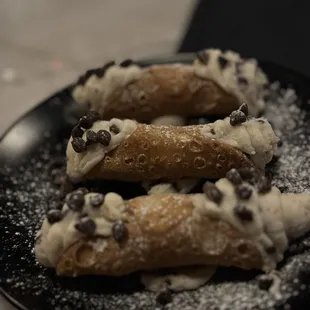 Cannolis