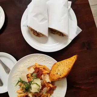 Roma Steak Sandwich Lunch