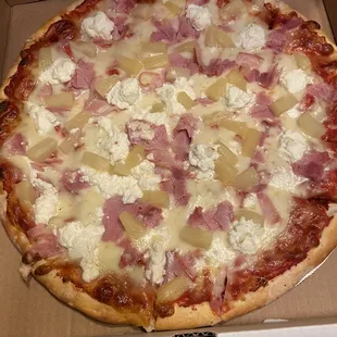 Hawaiian Pizza