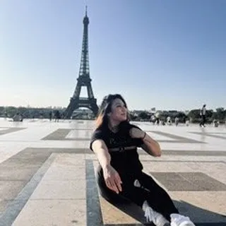Ana B.