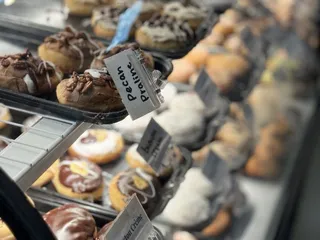 Mary's Gourmet Donut Shoppe