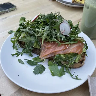 Smoked Salmon Sandwich