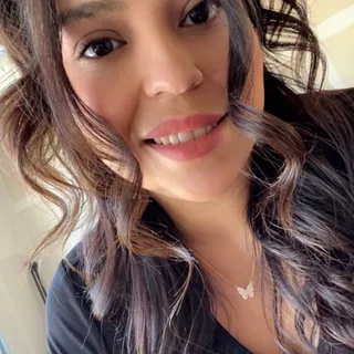 Denise V.