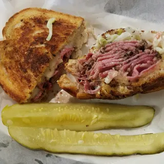 New York Style Pastrami Sandwich