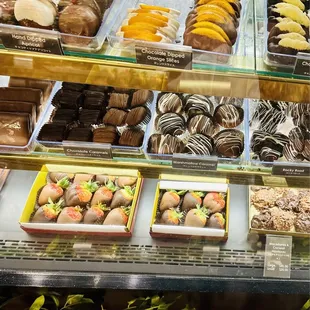 Chocolate strawberries and other candied fruits.