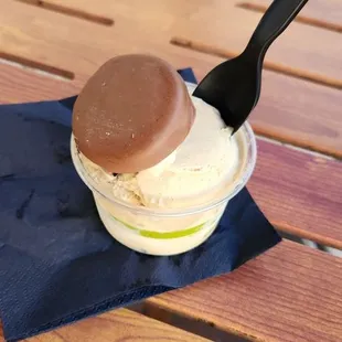 kona coffee gelato - yummm